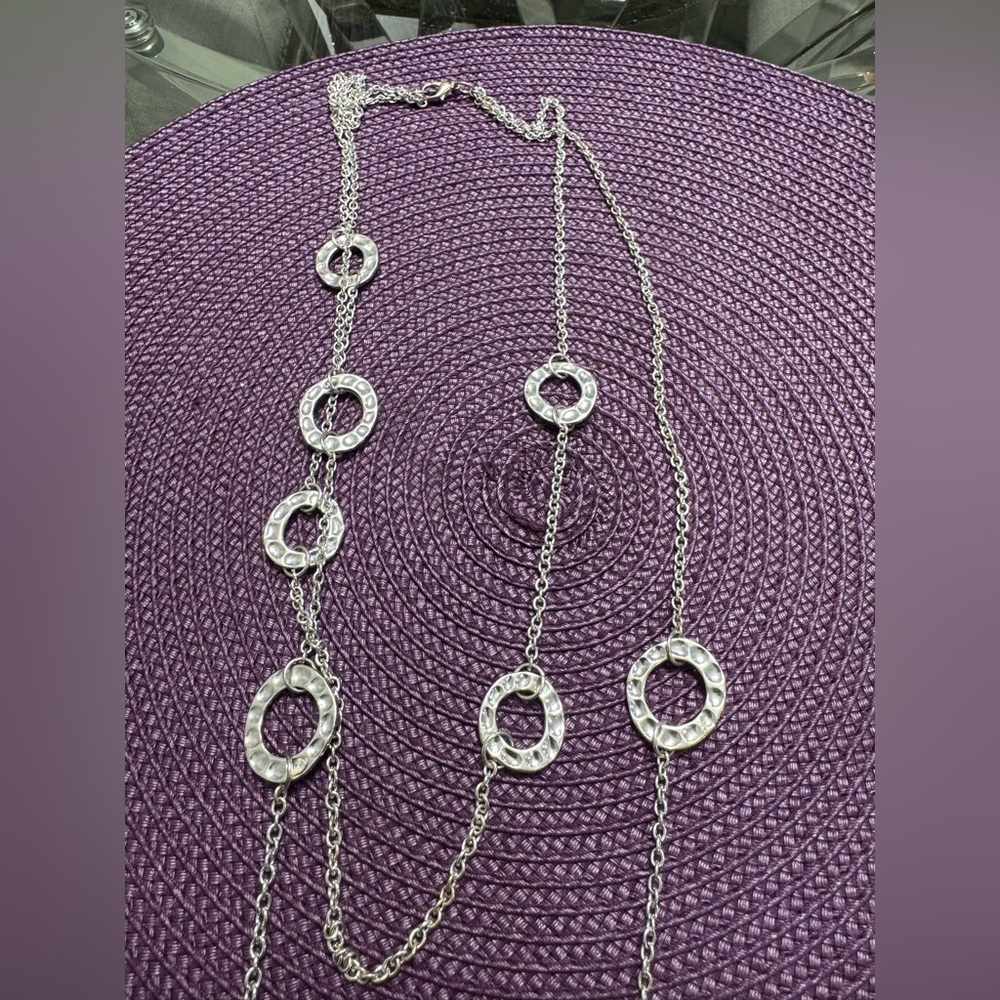 Two Layer Silver Chain Necklace! - Picture 2 of 2